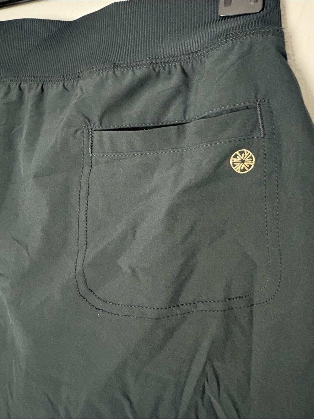 Lilly Pulitzer Black Active Mini Skirt with Zip Accents - Picture 7 of 10